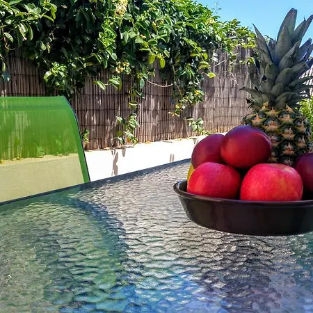 Banana House Pyla